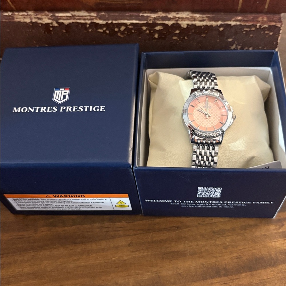 Montres Prestige Silver and Pink Watch x invicta 27mm Steel.
